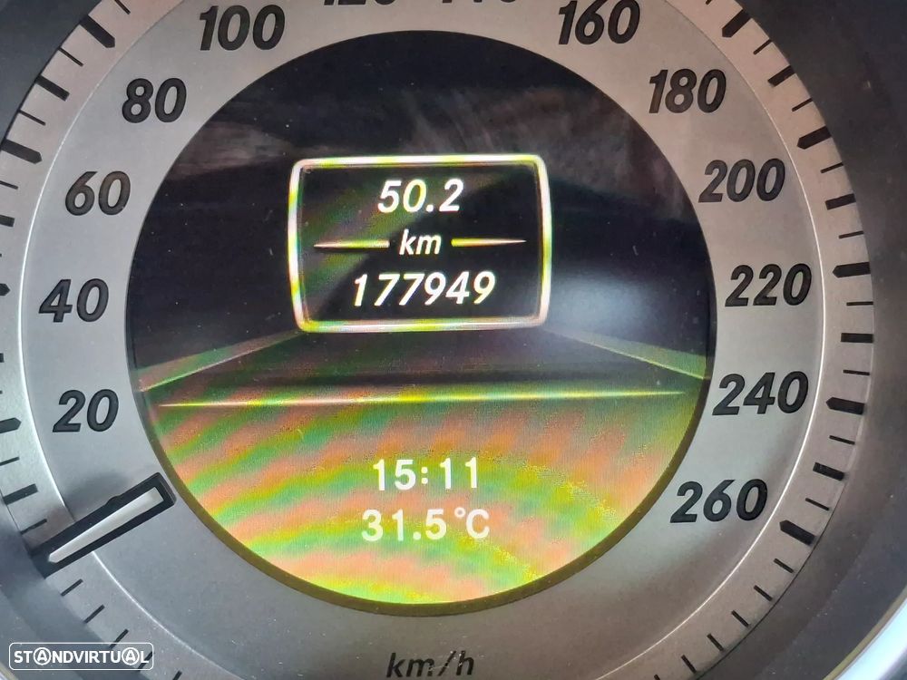 Mercedes-Benz C 220 CDI Avantgarde Edition - 17