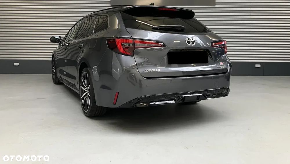 Toyota Corolla 1.8 Hybrid GR Sport - 4