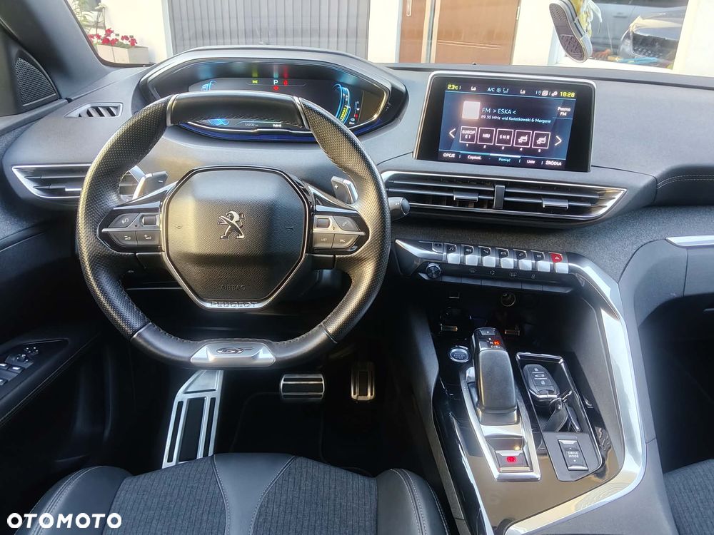 Peugeot 3008 1.6 PureTech GT S&S EAT8 - 3