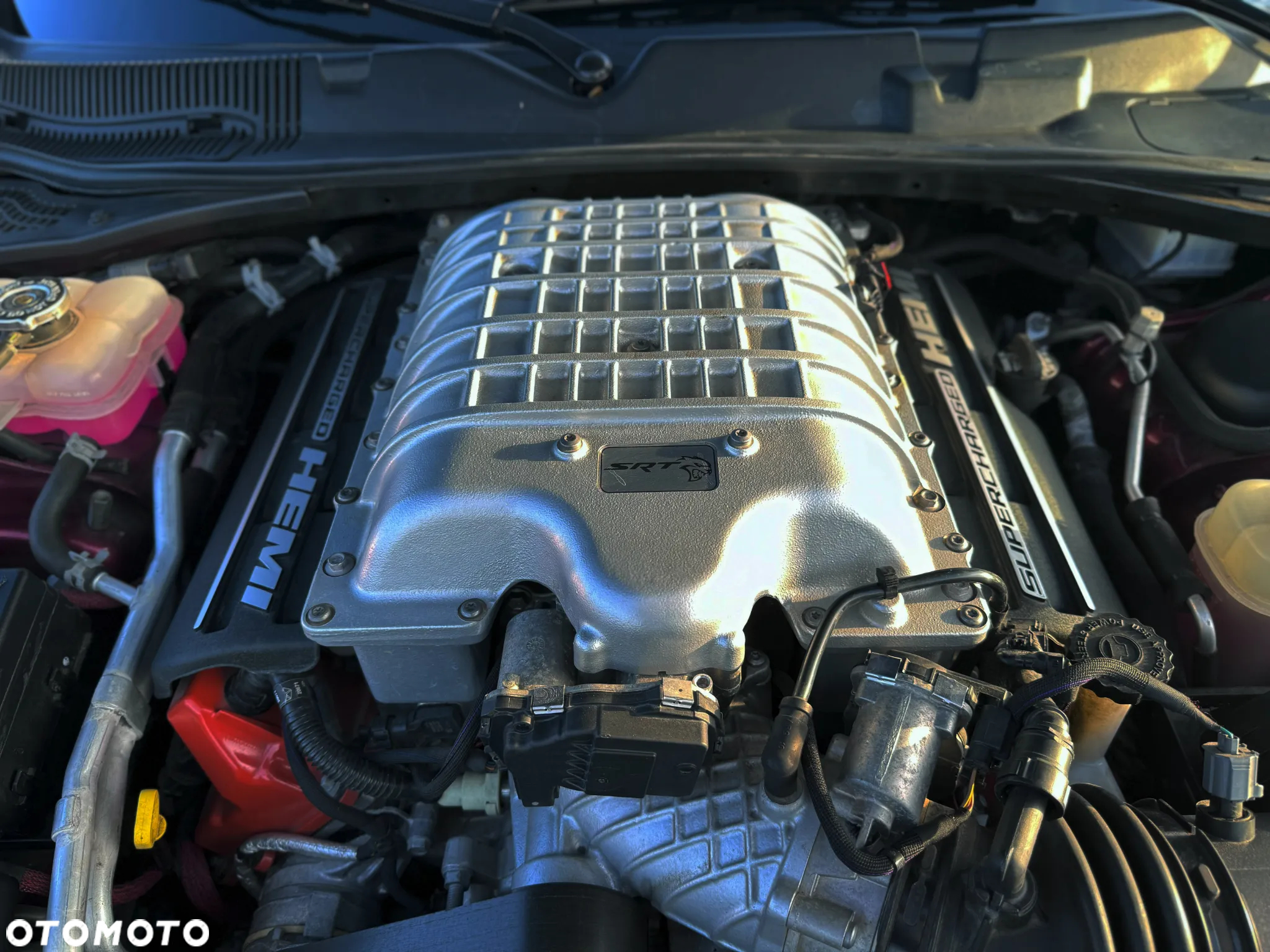 Dodge Challenger 6.2 Hellcat - 17