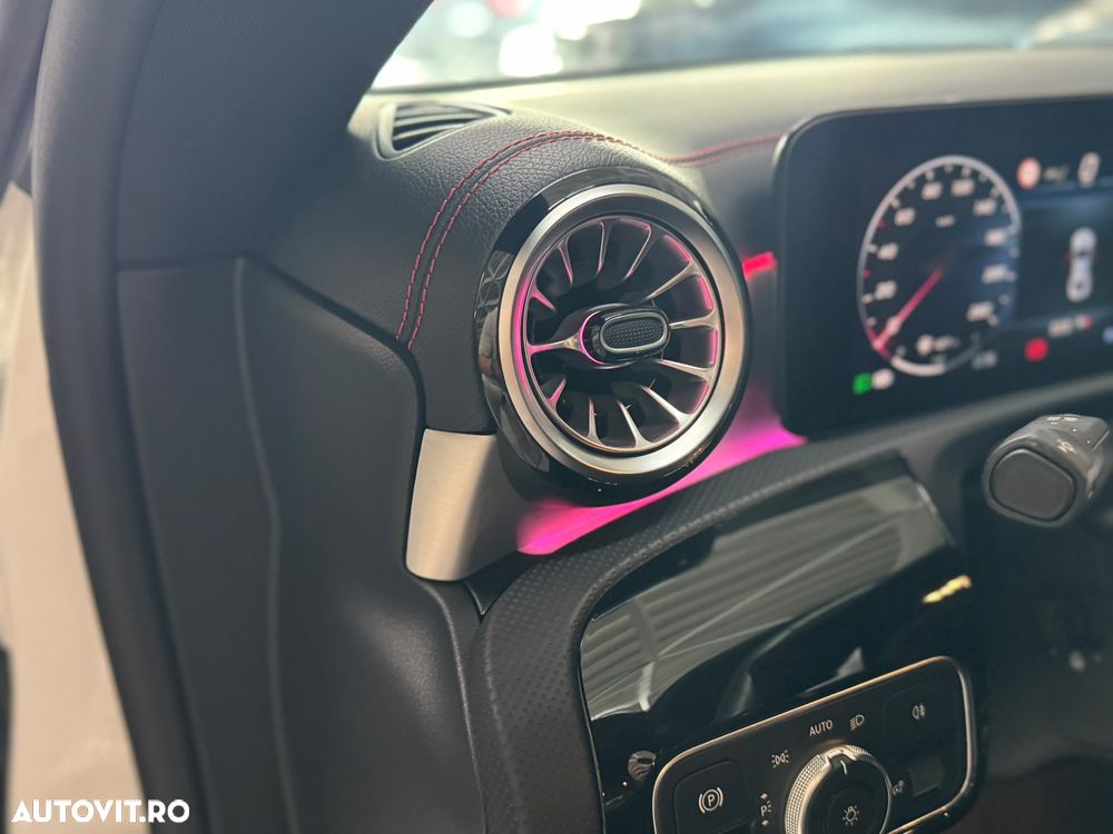Mercedes-Benz CLA 200 - 16