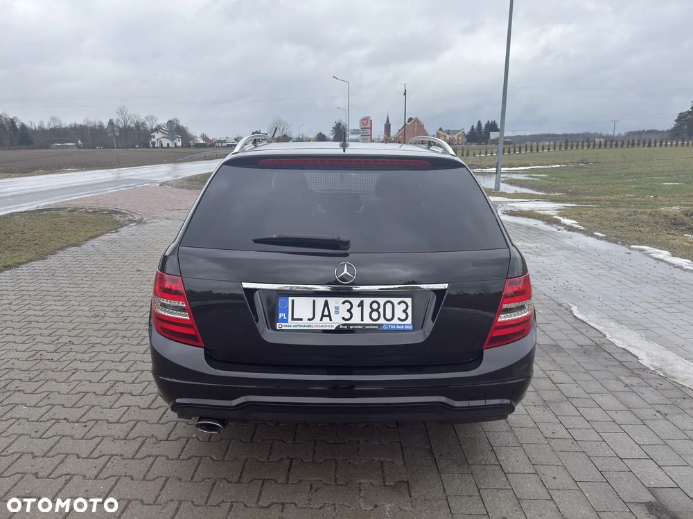 Mercedes-Benz Klasa C 200 CDI Avantgarde Edition - 4