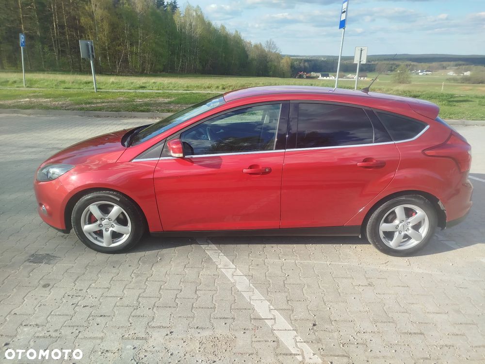 Ford Focus 1.6 TDCi DPF Titanium - 10
