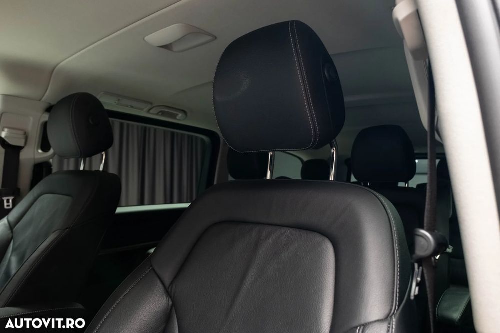 Mercedes-Benz V 300 d Extralang 4Matic 9G-TRONIC Avantgarde Edition Edition 19 - 22