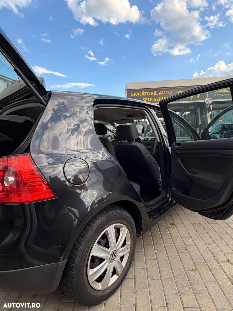 Volkswagen Golf 1.6 - 7