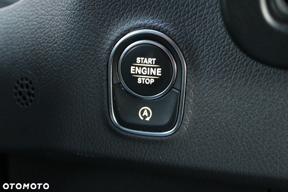 Mercedes-Benz Sprinter - 21