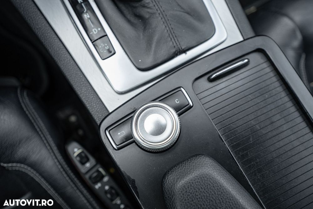 Mercedes-Benz E - 16