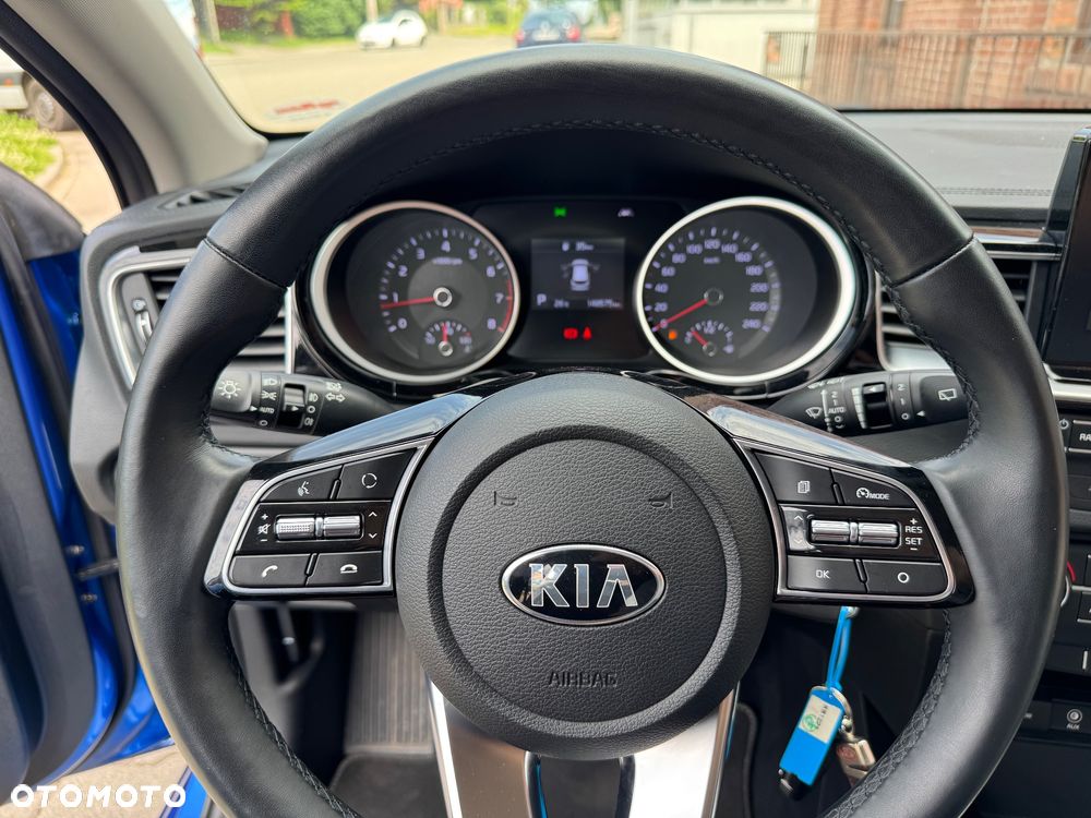 Kia Ceed 1.4 T-GDI DCT OPF GT Line - 31