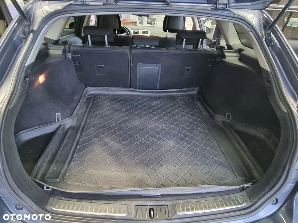 Toyota Avensis 2.0 D-4D Active - 13