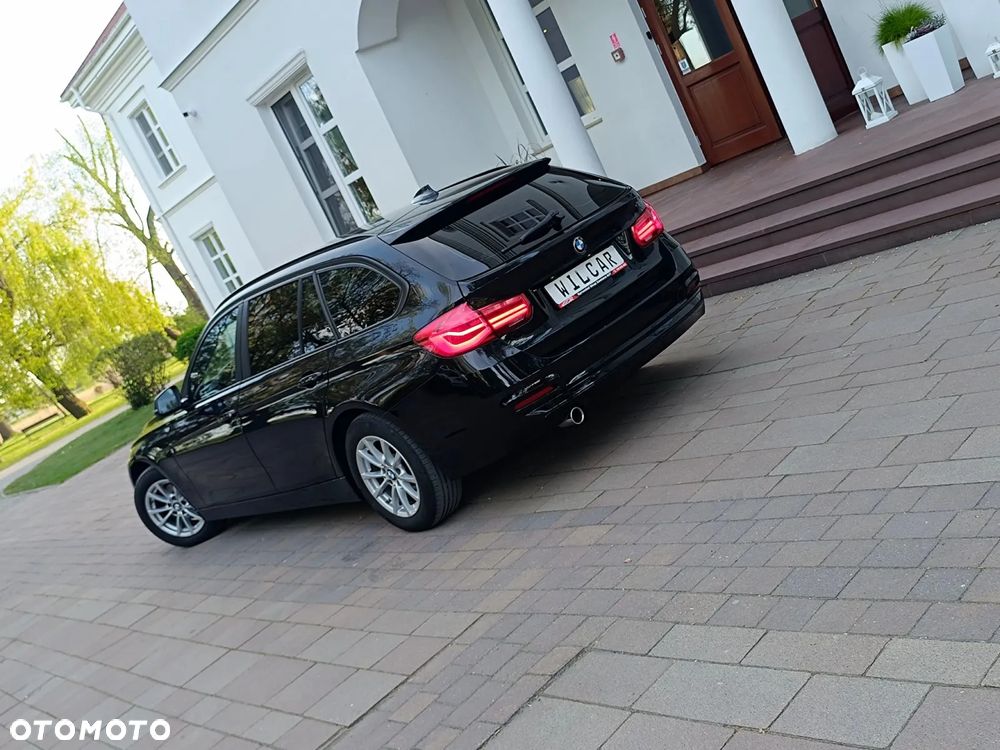 BMW Seria 3 318d DPF Edition Lifestyle - 39