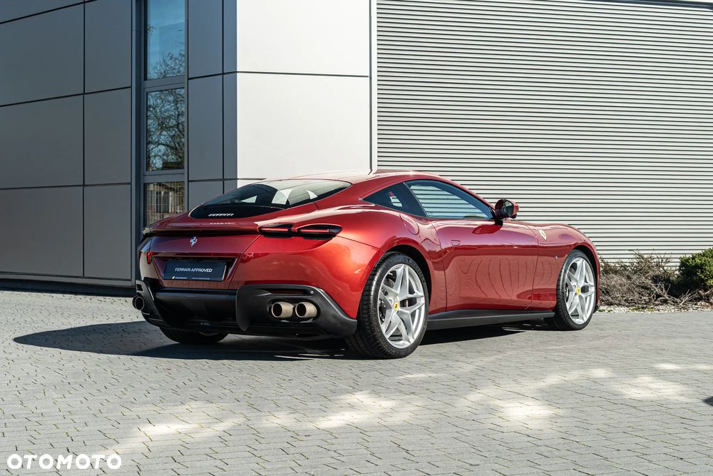Ferrari Roma - 4