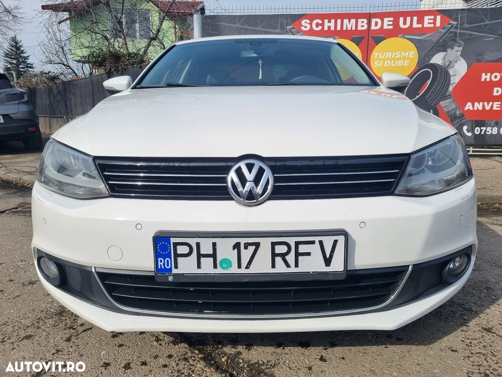 Volkswagen Jetta 2.0 TDI DPF Comfortline - 9