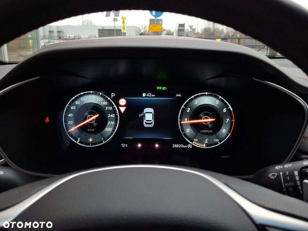 Genesis G70 2.0T Plus AWD 8AT Sport - 15