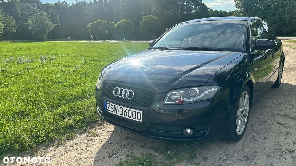 Audi A4 Limousine - 6