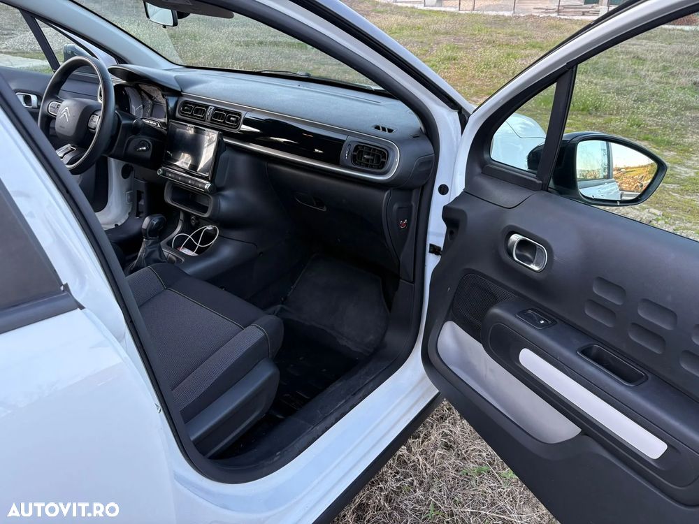 Citroën C3 1.2 PureTech BVM Feel - 15