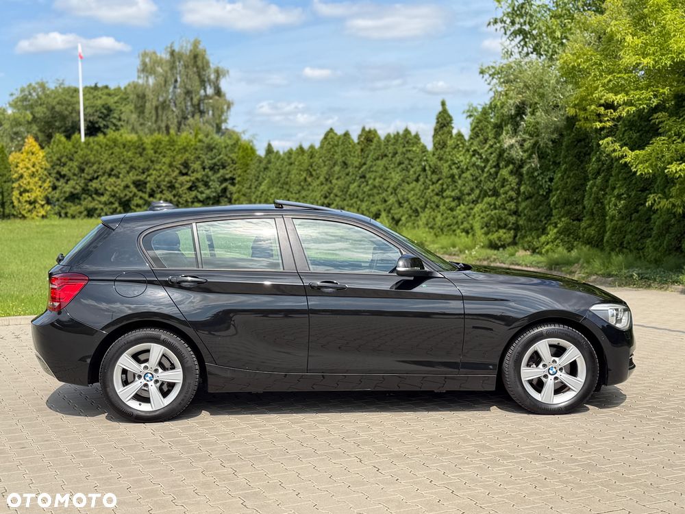 BMW Seria 1 120d Sport Line - 7