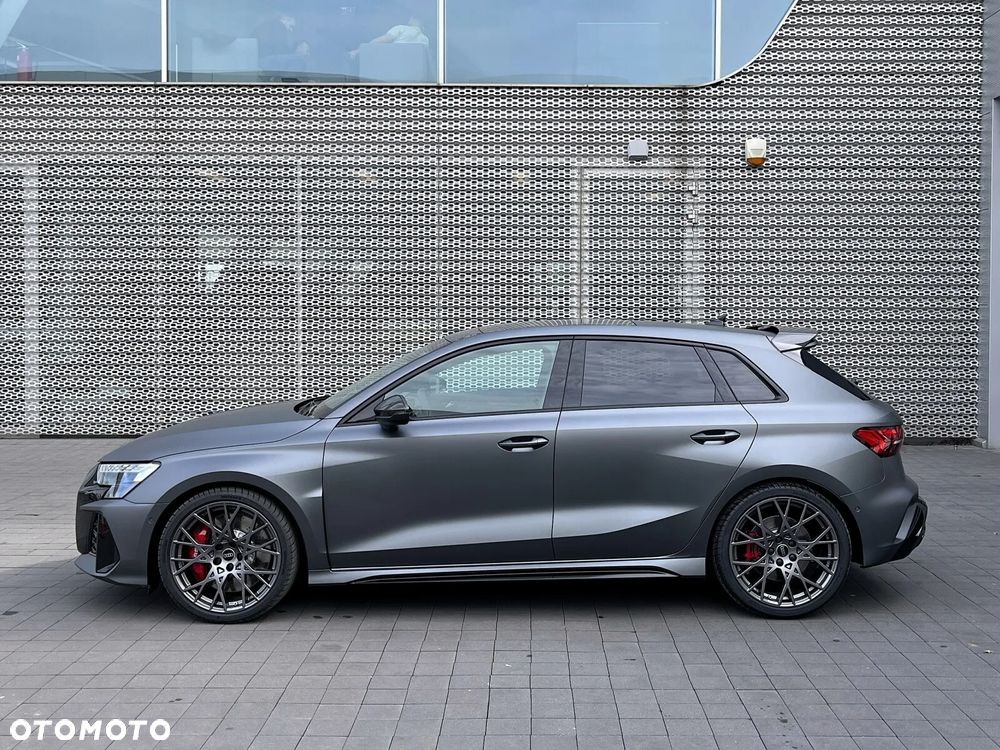 Audi RS3 Sportback TFSI Quattro S tronic - 21