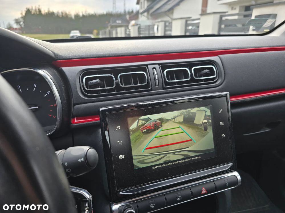 Citroën C3 1.2 PureTech GPF Shine - 9