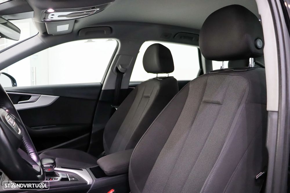 Audi A4 Avant 2.0 TDI S tronic - 13