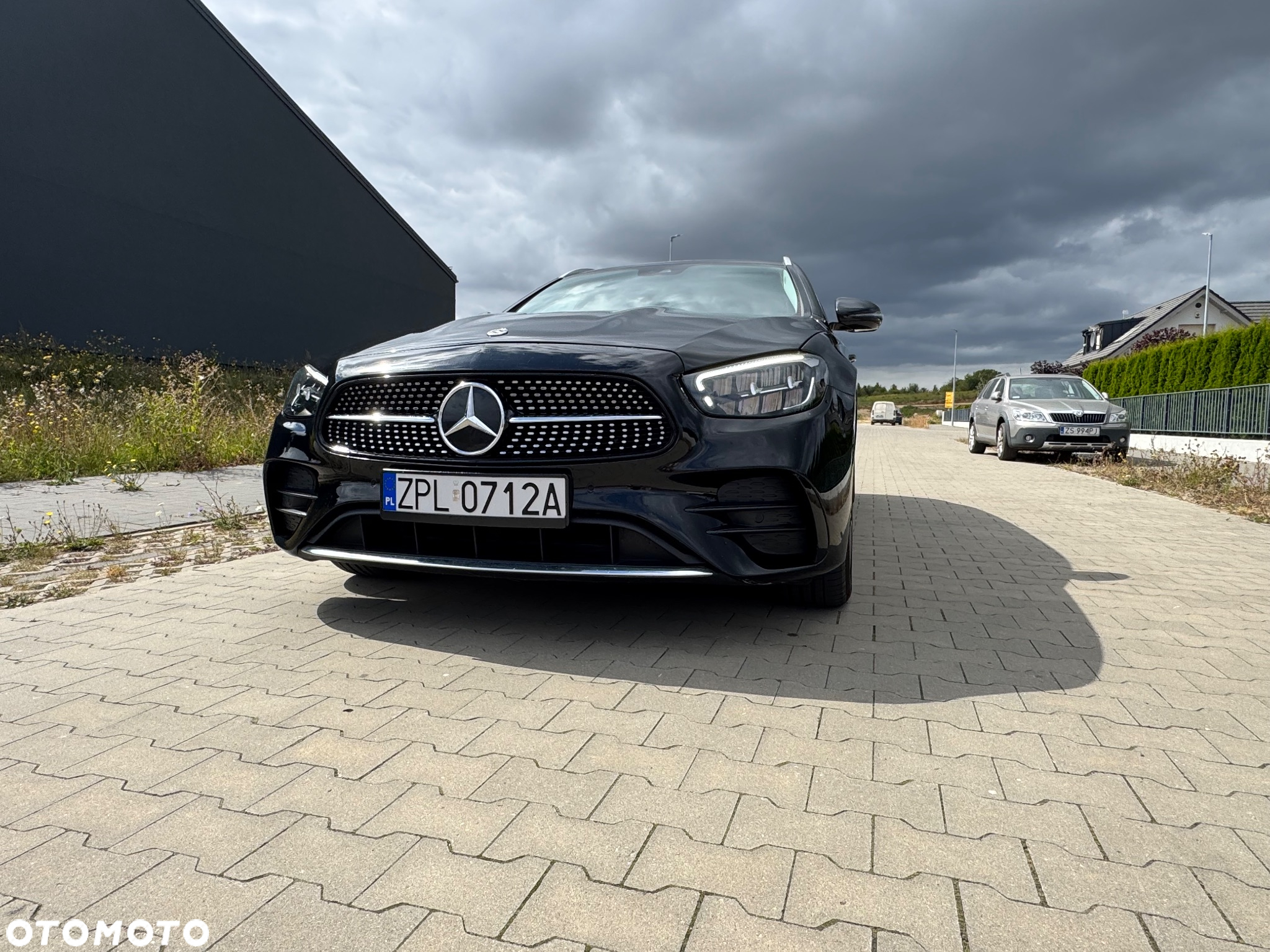 Mercedes-Benz Klasa E 300 de 9G-TRONIC AMG Line - 25