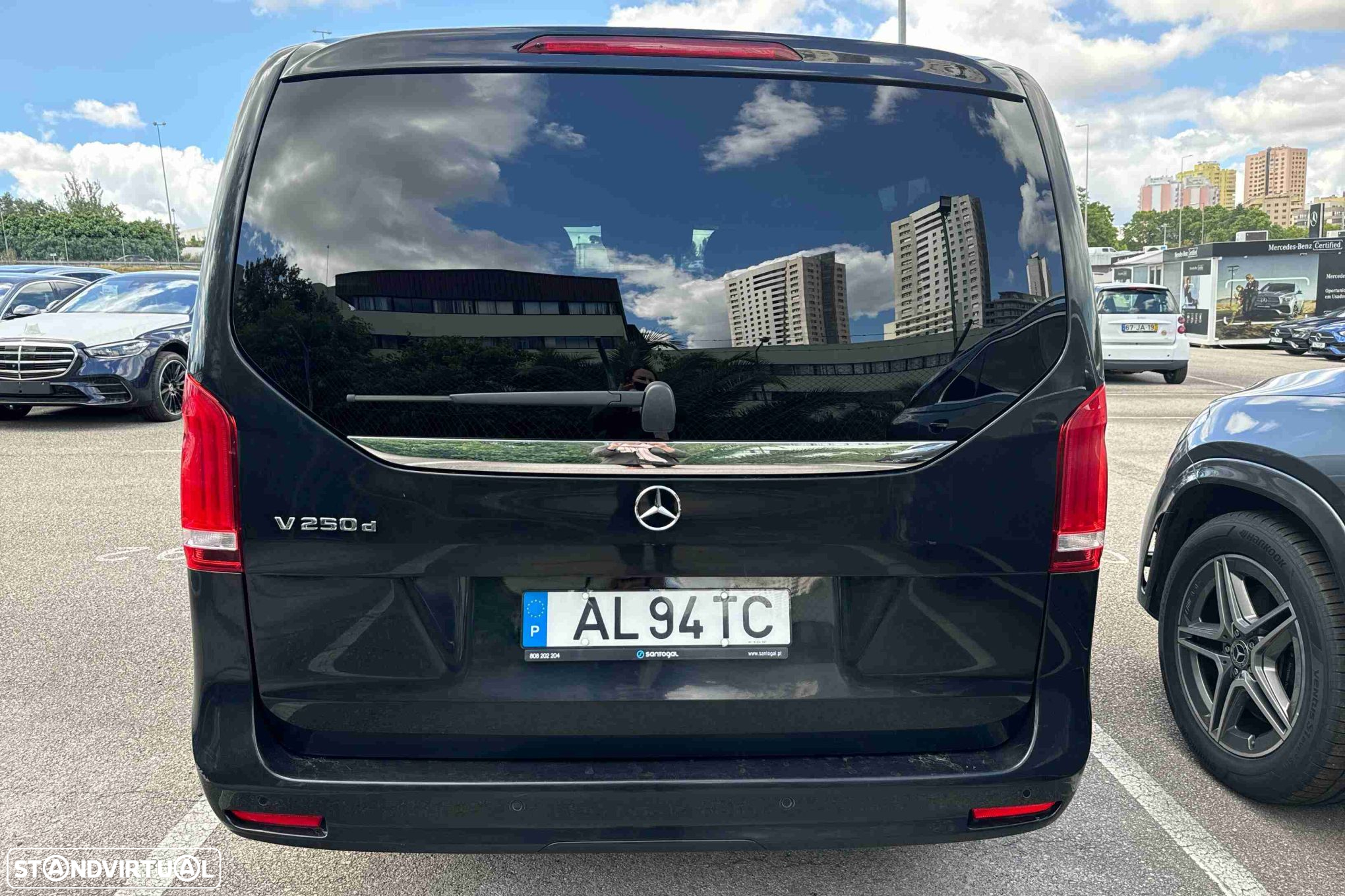 Mercedes-Benz V 250 d Longo Avantgarde - 4