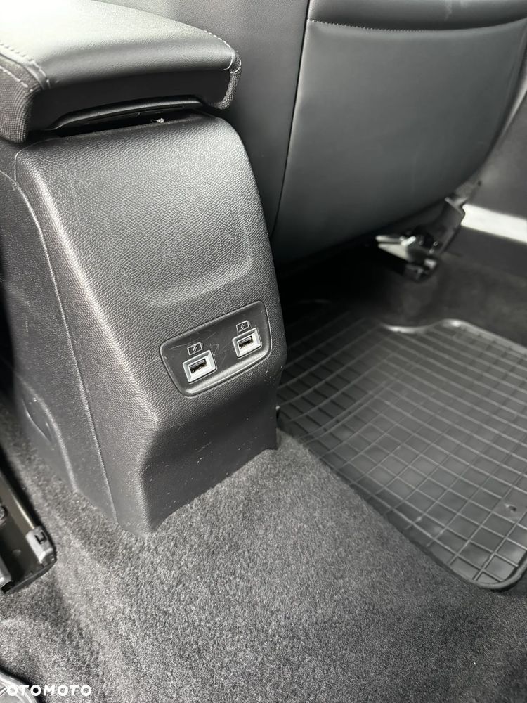 Peugeot 2008 PureTech 100 Allure - 12