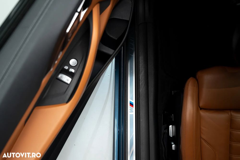 BMW M4 M440i xDrive - 20