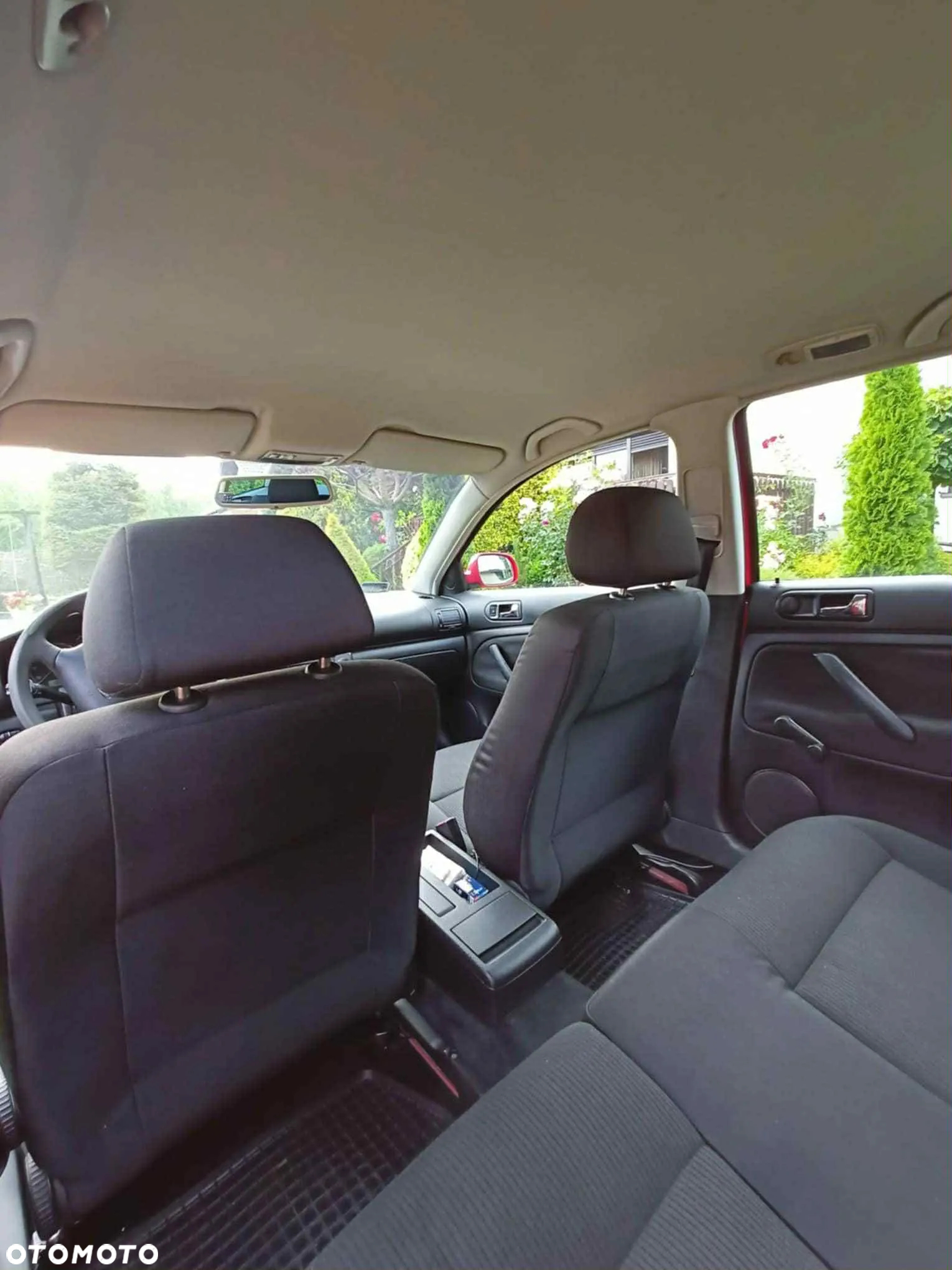 Volkswagen Passat 1.9 TDI Comfortline - 3