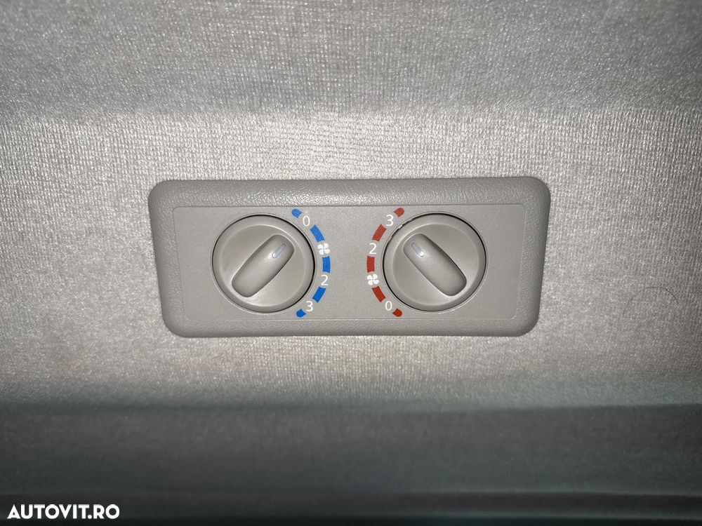 Renault Trafic - 20