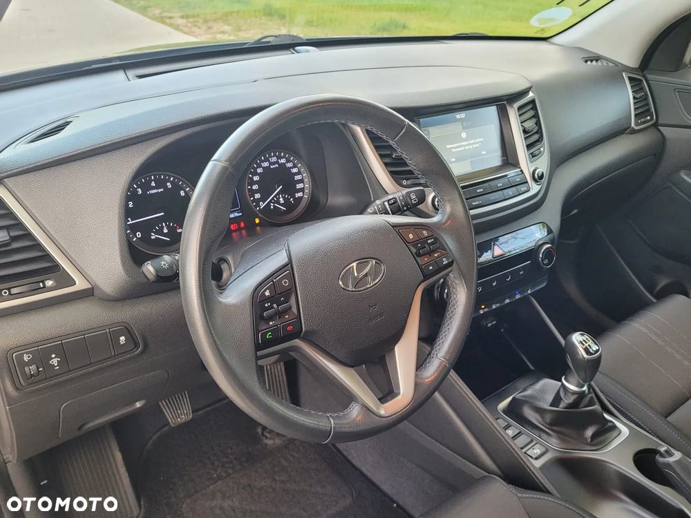 Hyundai Tucson 1.6 Turbo 2WD Navi - 8