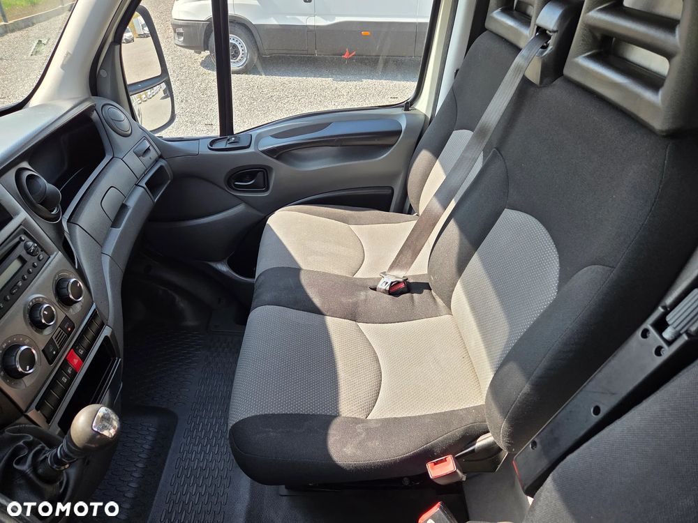Iveco Daily 35S13 / 2.3 130KM/ Furgon- Maxi / L4 H3 / Jumbo / Klima / - 15