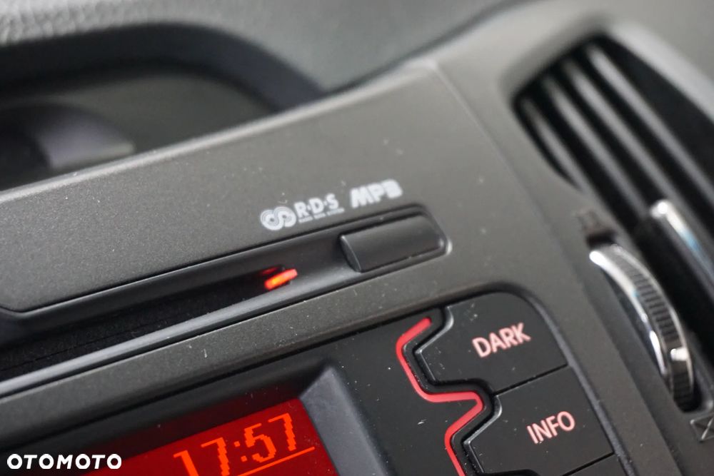 Kia Sportage 2,0 CRDI AWD Spirit - 34