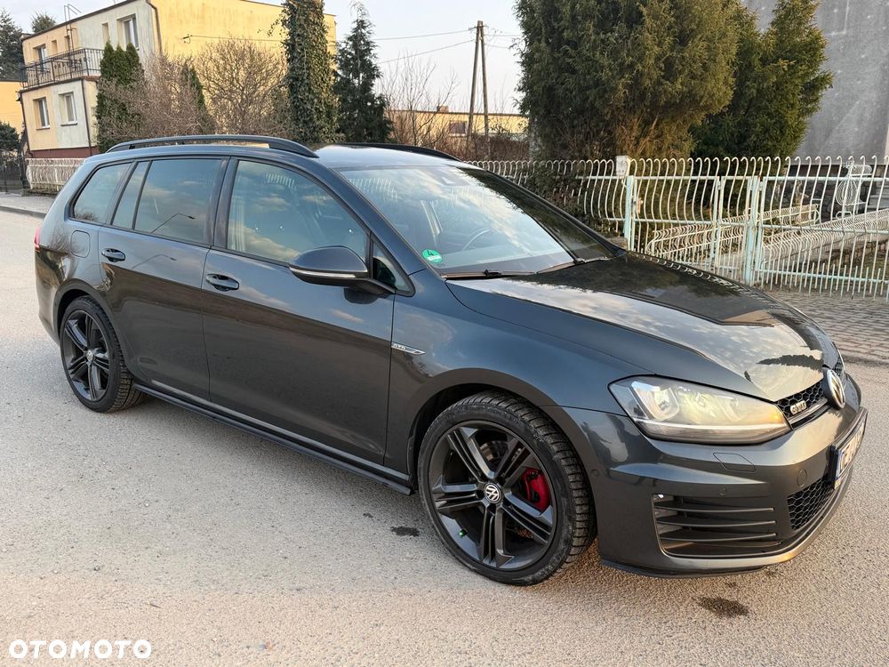 Volkswagen Golf GTD 2.0 TDI SCR DSG - 9