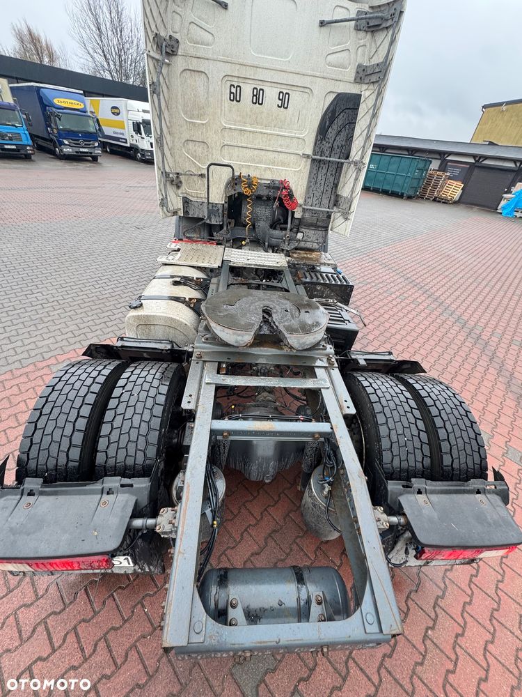 Renault Premium 460 - 16