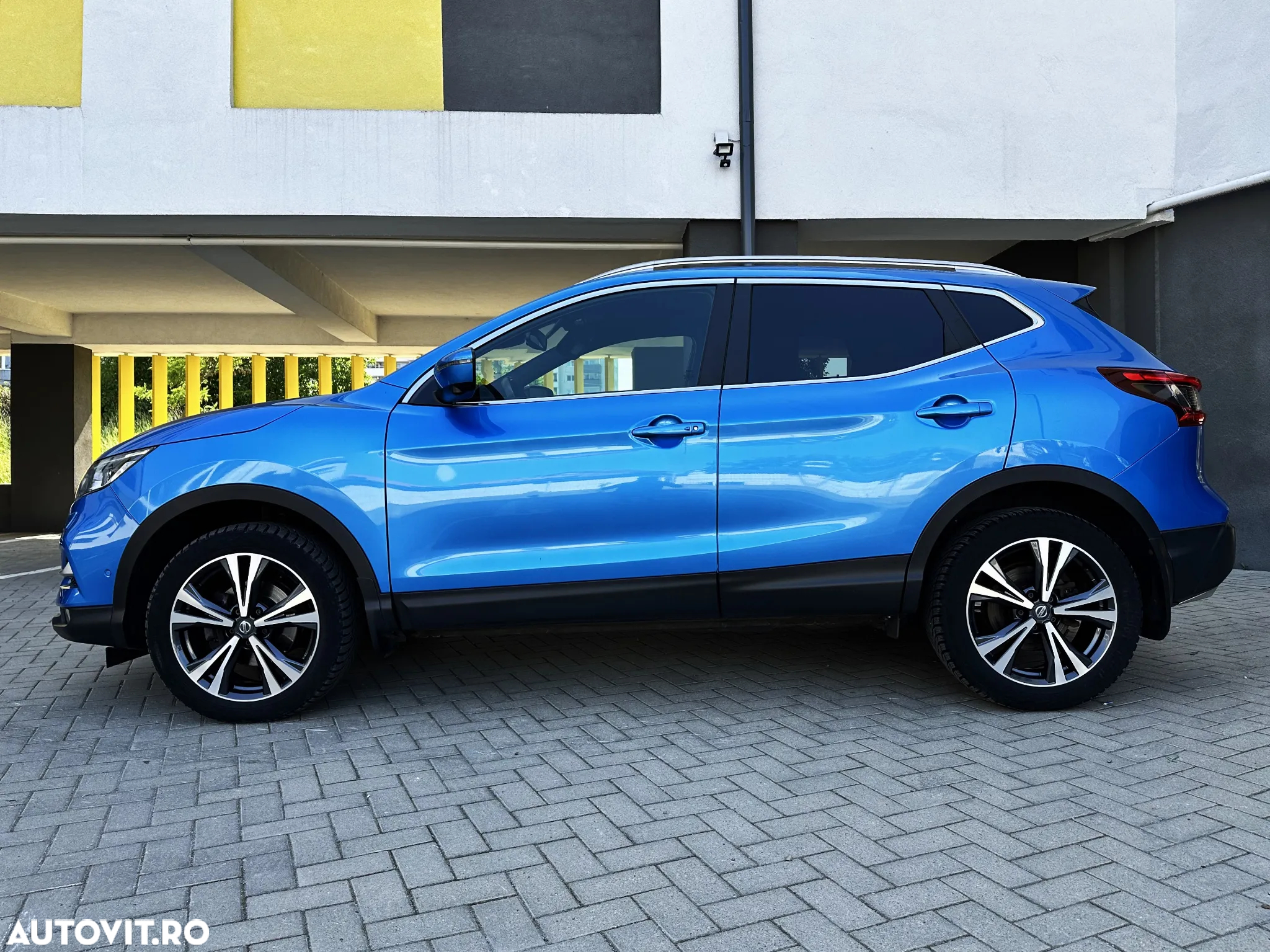 Nissan Qashqai 1.5 DCI TEKNA+ - 27
