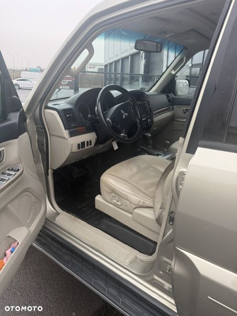 Mitsubishi Pajero 3.2 DID Intense - 4