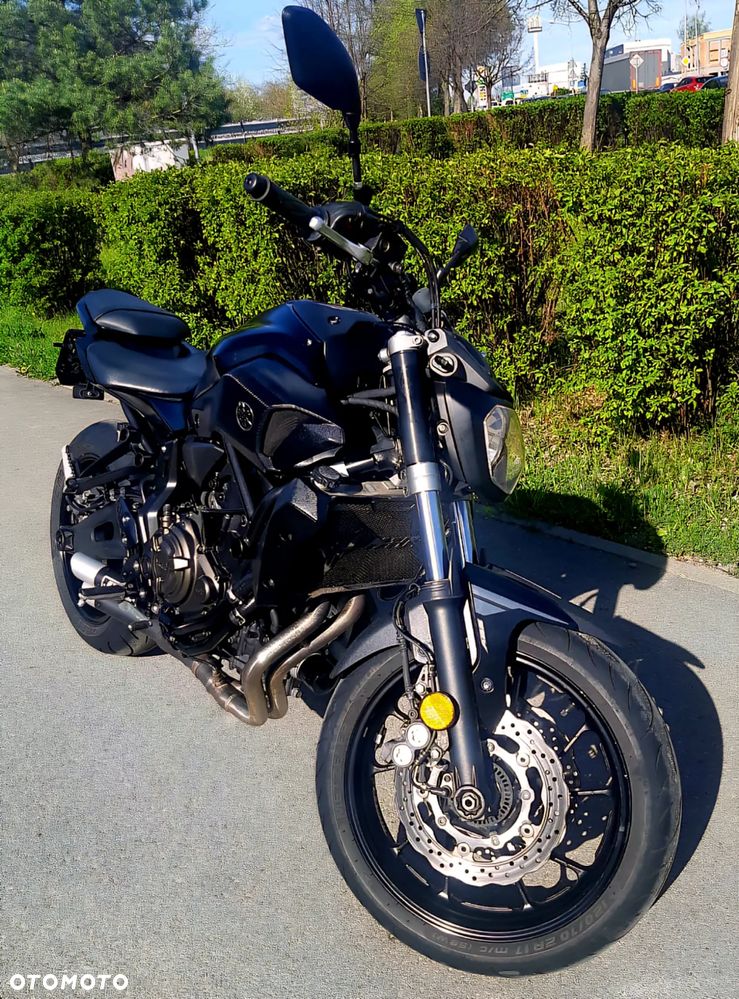 Yamaha MT - 9