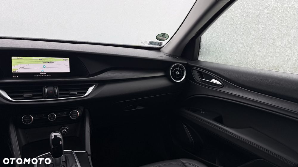 Alfa Romeo Stelvio 2.0 Turbo B-Tech Edition Q4 - 14