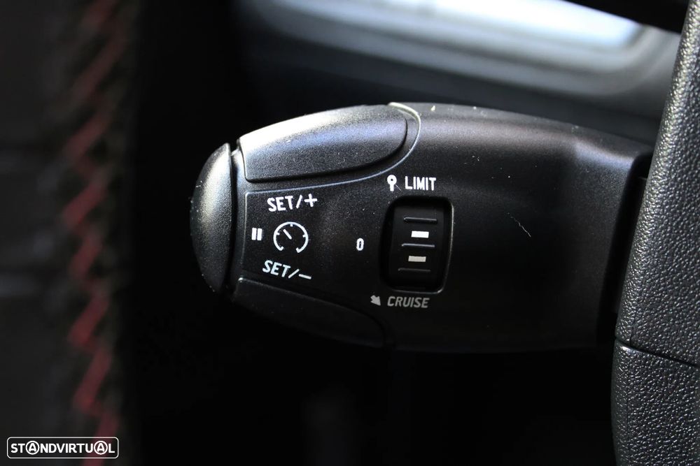 Peugeot 2008 - 38