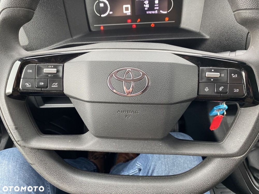 Toyota PROACE - 13