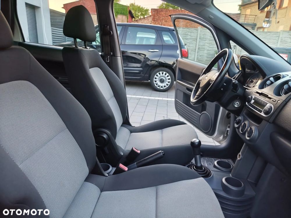 Mitsubishi Colt 1.3 Invite Edition Gold - 27