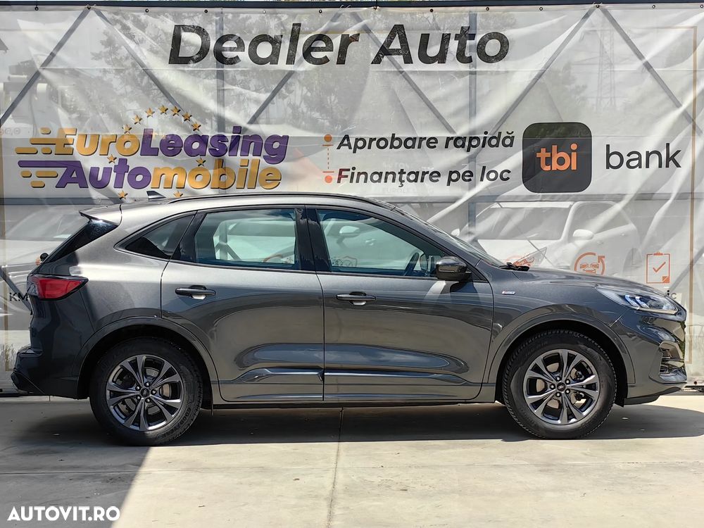 Ford Kuga 2.5 Duratec FHEV ST-LINE - 11