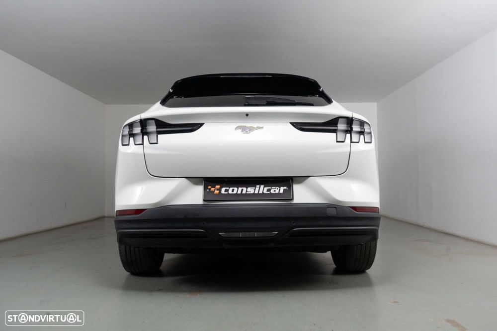 Ford Mustang Mach-E Standard - 4