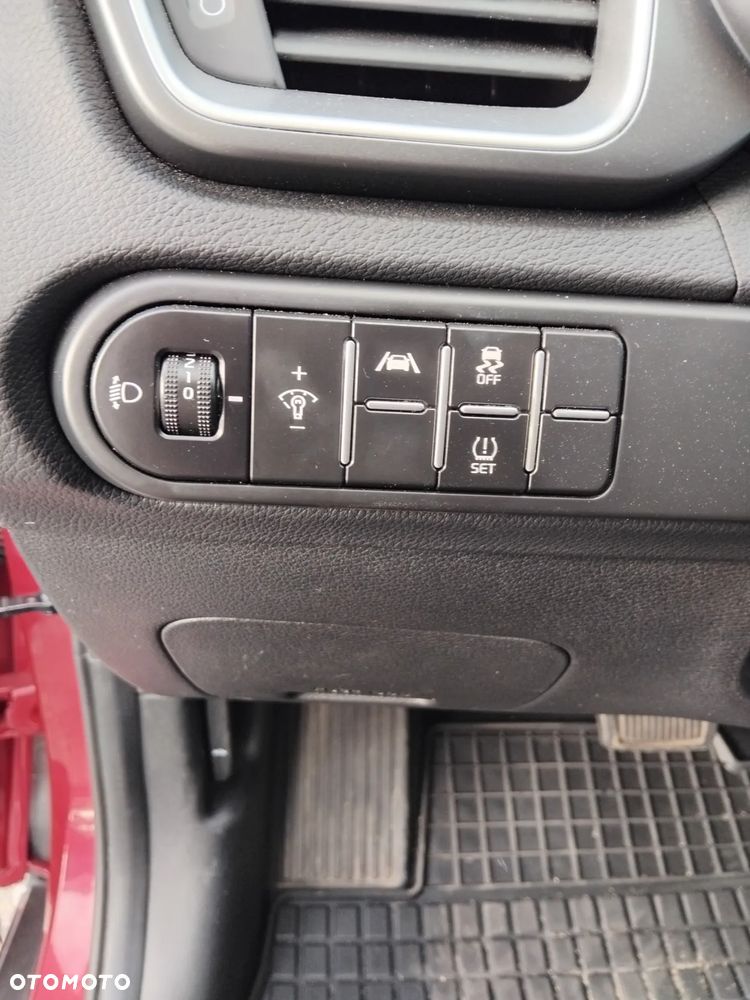 Kia XCeed 1.5 T-GDI M DCT - 18