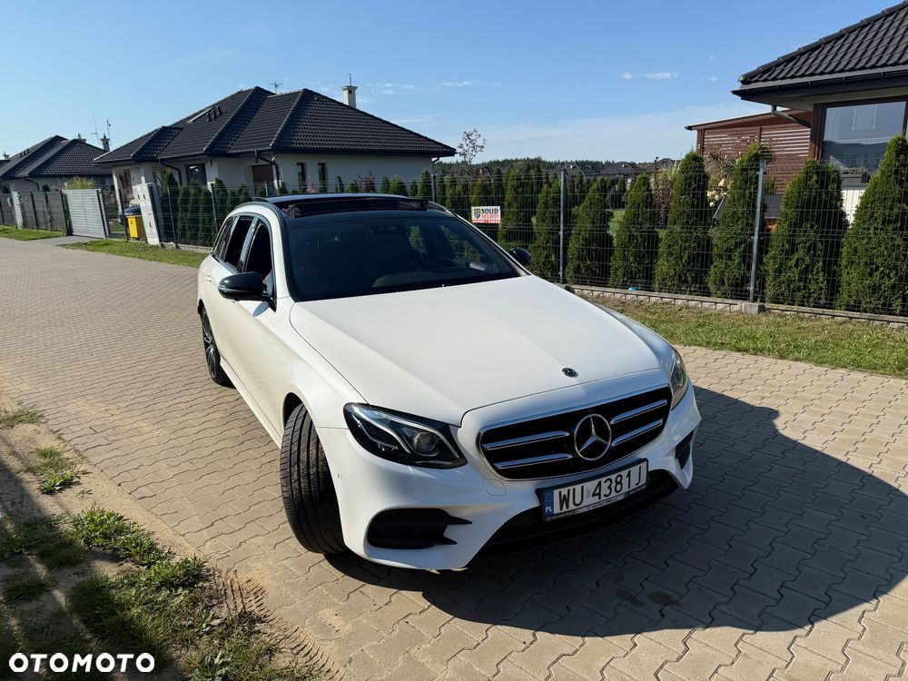 Mercedes-Benz Klasa E 220 d 9G-TRONIC - 9