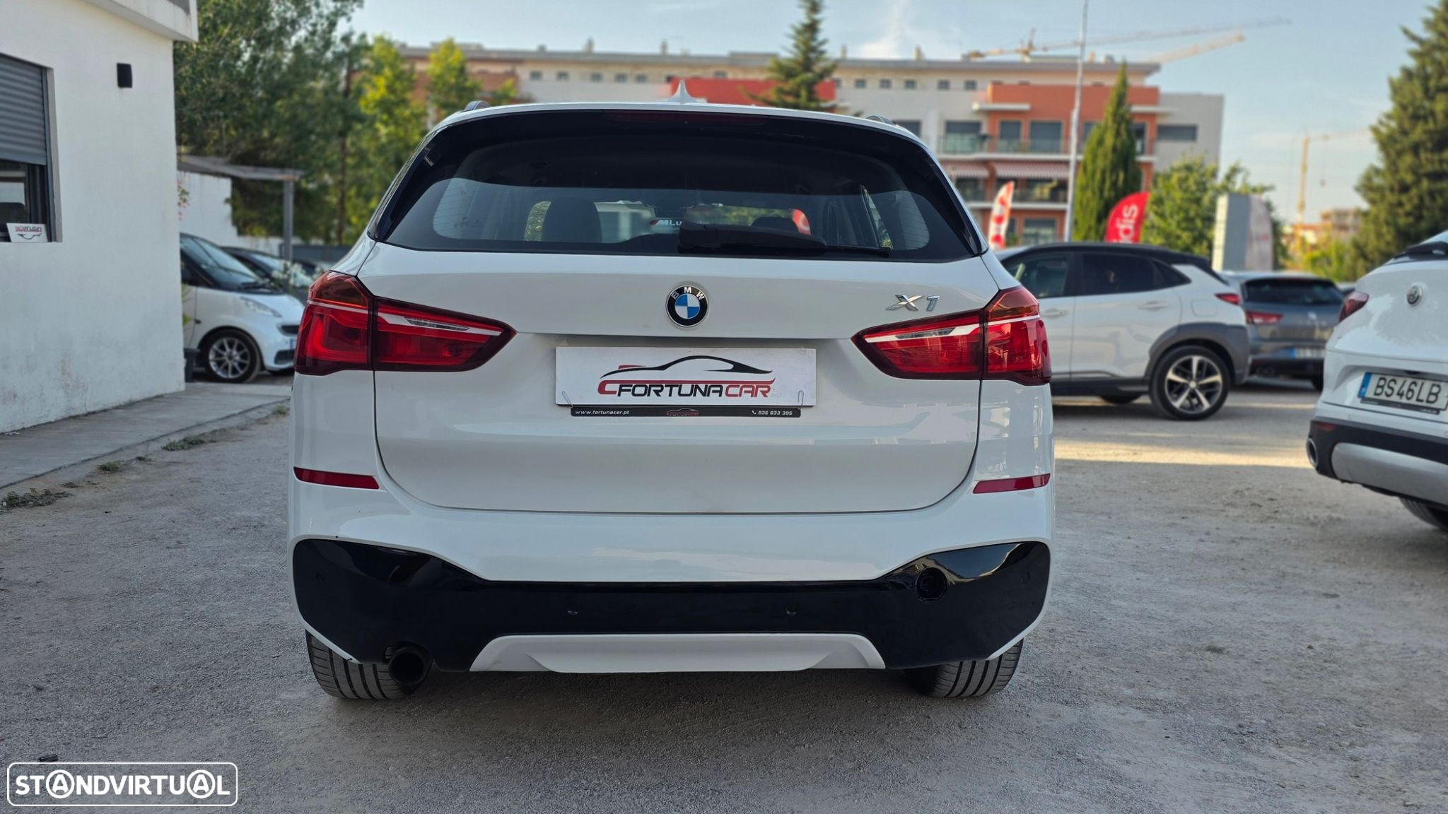 BMW X1 18 d sDrive Pack M - 6