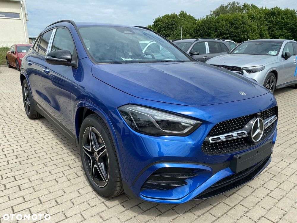 Mercedes-Benz GLA - 6