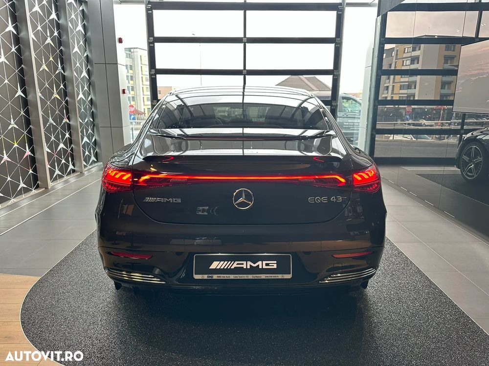 Mercedes-Benz EQE AMG 43 4MATIC - 4