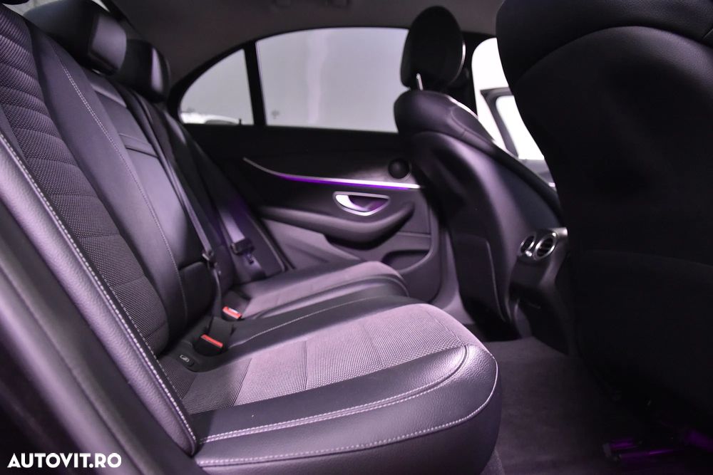 Mercedes-Benz E 200 Aut. - 12