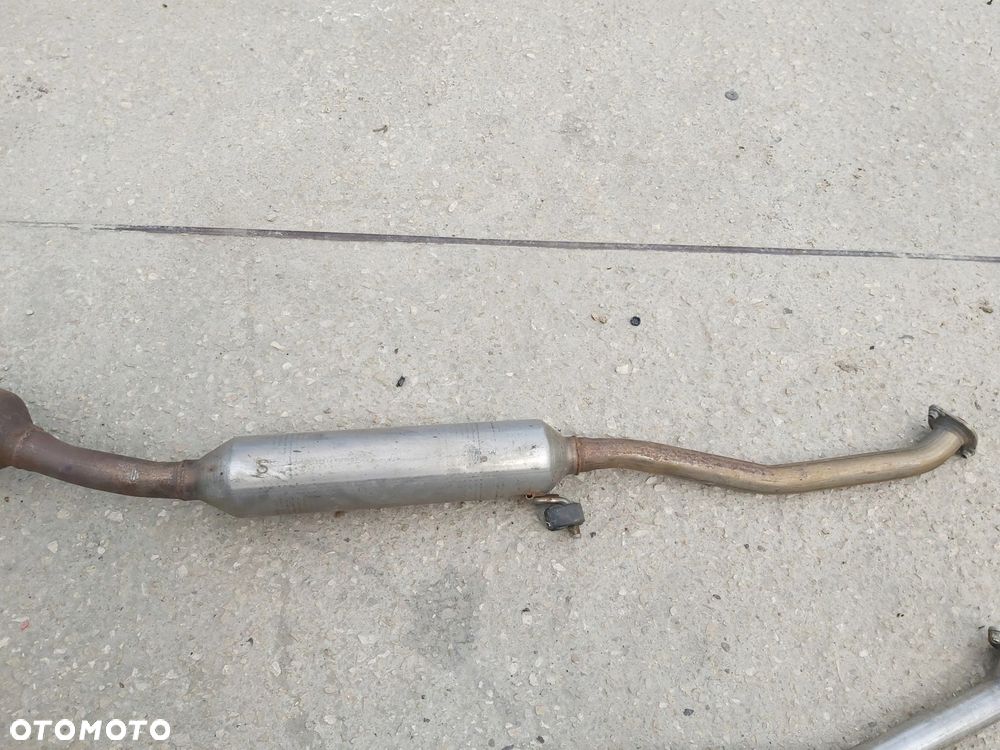 Toyota RAV4 V 2,5 katalizator tłumik środkowy - 3